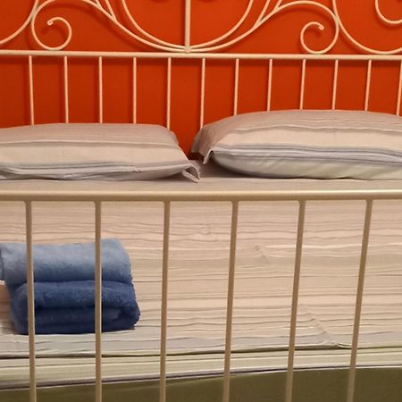 Kola Age Hotel Peschiera del Garda Szoba fotó